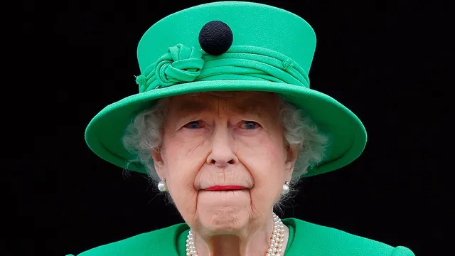 Queen learns of Boris Johnson's health scare through bodyguards