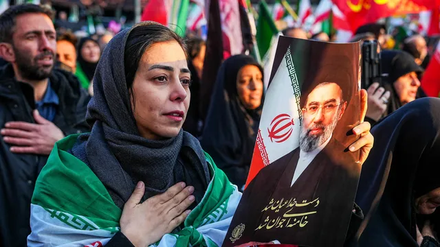 Iran vows to block oil export amid U.S.-Israeli attacks