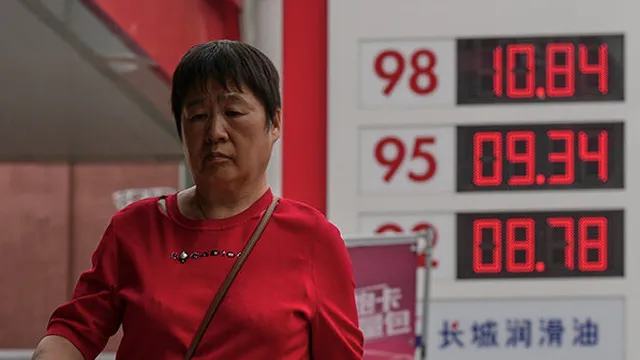 Iran's oil exports to China plummet under U.S. sanctions