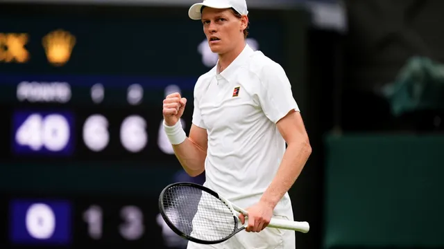 Jannik Sinner cruises into Wimbledon third round with another straight-set victory