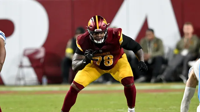 Laremy Tunsil faces surgery after suffering torn triceps