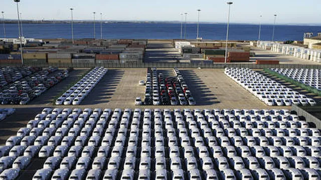 South Africa achieves record high in vehicle exports despite trade barriers