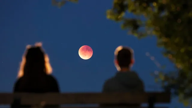 Americas set to witness spectacular lunar eclipse soon
