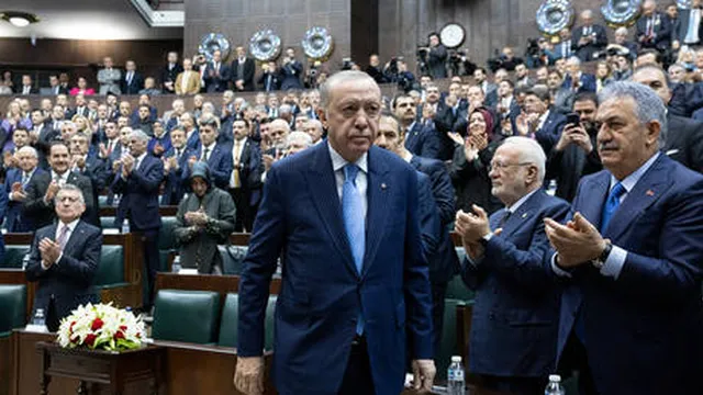 Turkey strengthens ties with Russia amid Western tensions