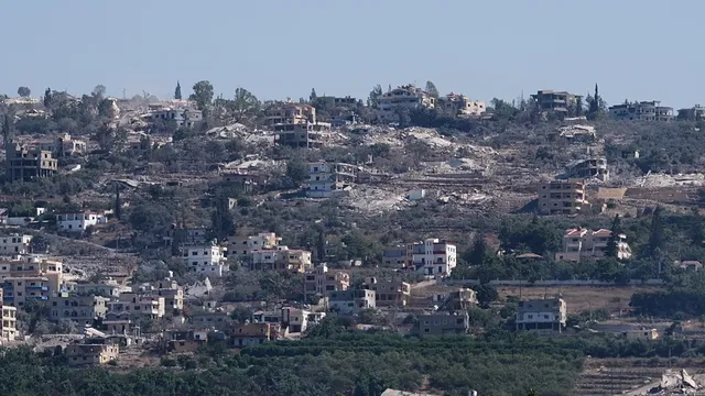 Israeli strikes kill four in southern Lebanon amid ongoing conflict