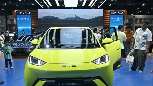 Senate advances bill to ban Chinese smart vehicles over security concerns