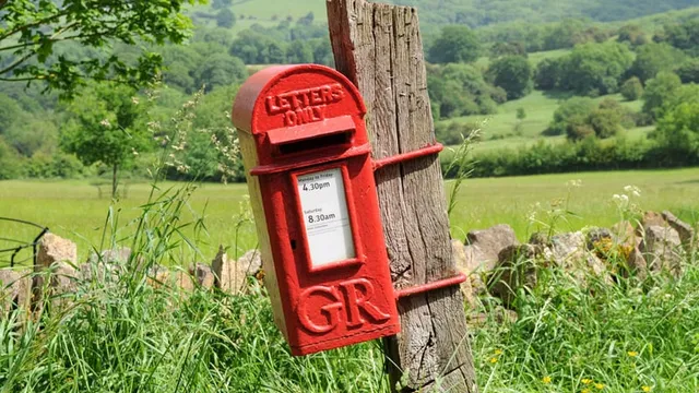 Cybercriminals claim to have stolen Royal Mail and Samsung customer data