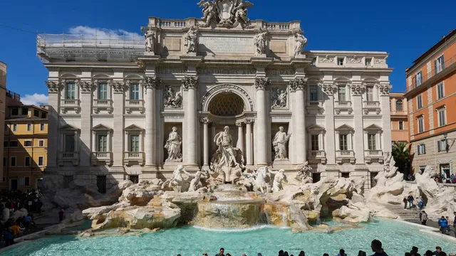 Rome charges €2 for Trevi Fountain access to control crowds