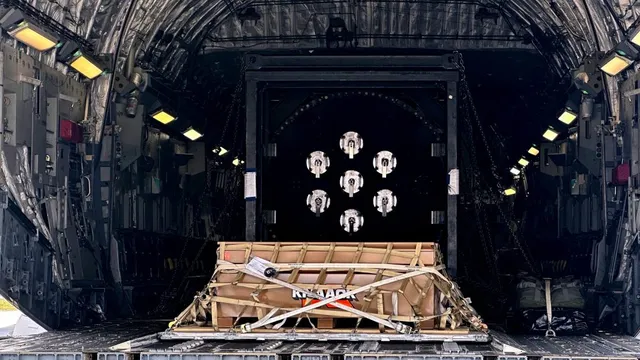 U.S. military showcases airlift of nuclear reactor to promote energy innovation