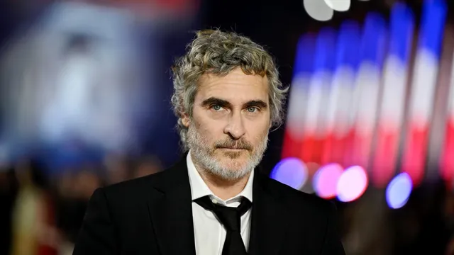 Joaquin Phoenix Withdraws from Gay Romance Film, Leaving Production in Turmoil