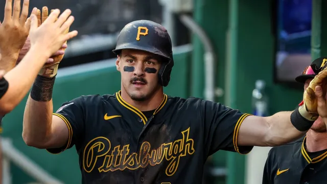 Mariners invest $95 million in untested 20-year-old prospect