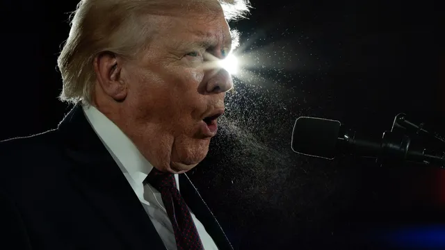 White House condemns fabricated rumors about Trump's health crisis