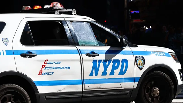 NYPD investigates video of people climbing out of manhole in Manhattan