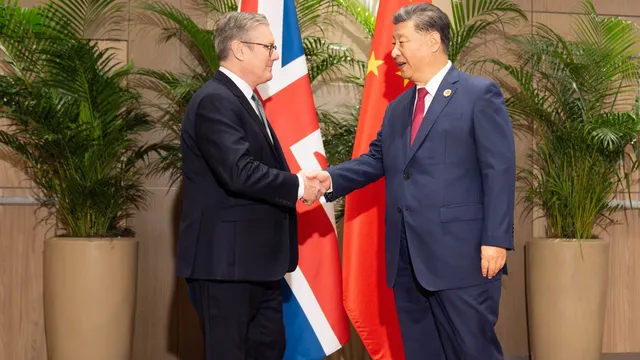 Keir Starmer strikes deal with China to combat people smuggling