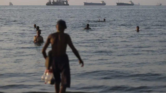 U.S. and Iran reach tentative deal to reopen oil shipping routes