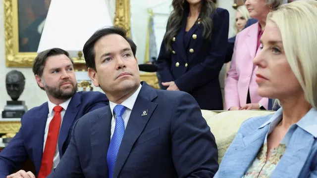 Trump endorses Vance and Rubio as top contenders for 2028 election