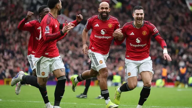 Manchester United secures fourth place with dominating win over Tottenham