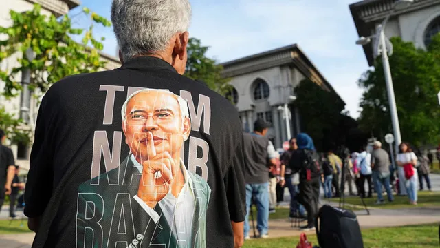 Najib Razak wins appeal to serve corruption sentence at home