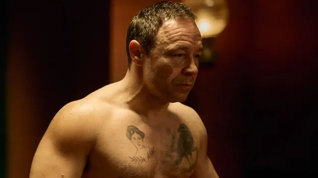 Stephen Graham Transforms Physically for Boxing Drama
