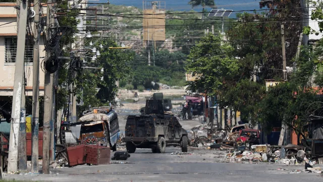 Haiti's kidnappings surge as fake police target Americans