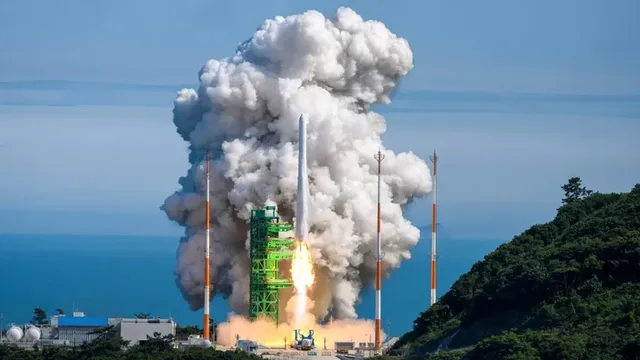 South Korea's Nuri rocket successfully places 15 satellites into orbit