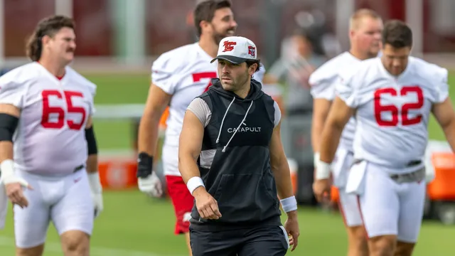 Baker Mayfield struggles to finalize contract with Buccaneers
