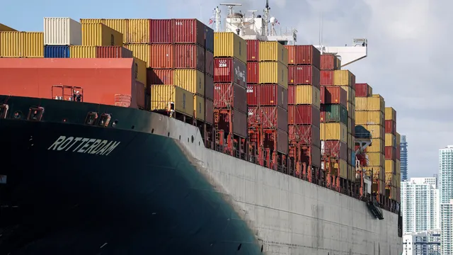 Trump's tariffs fail to curb record U.S. trade deficit in goods