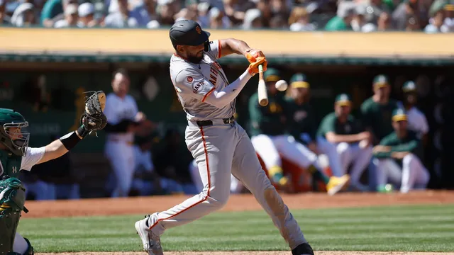 Giants Secure Dramatic Victory Over A’s in Oakland Finale