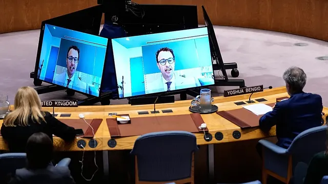 Anthropic warns small AI models may self-replicate on internet-connected devices by end of 2026