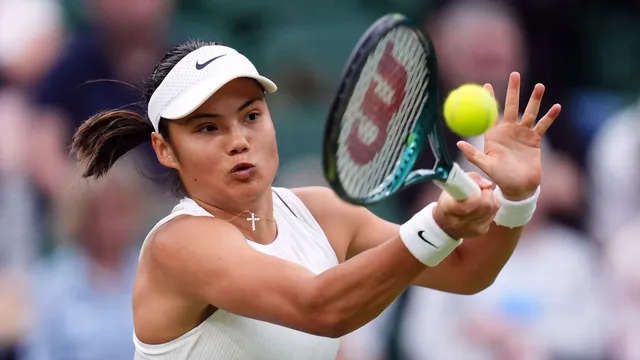 Carlos Alcaraz aims for third consecutive Wimbledon title