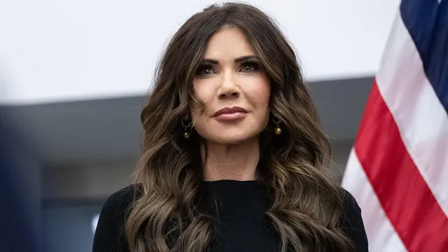 Kristi Noem intensifies controversy at DHS amid immigration crisis