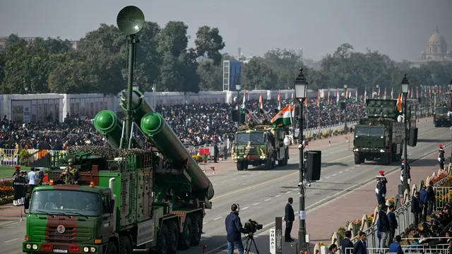 Vietnam strengthens defenses by purchasing Indian BrahMos missiles