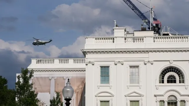 White House teleprompter operator fined $172K for insider trading