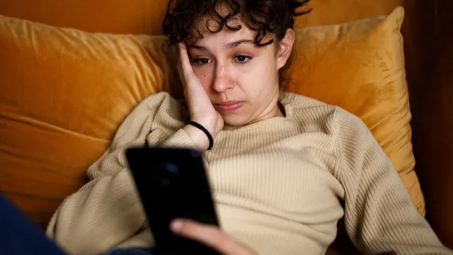 Seven-day social media detox reduces anxiety and depression in young adults