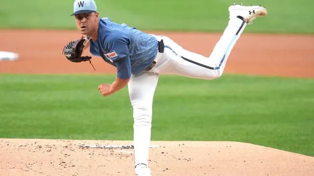 Brewers face tough choice as Freddy Peralta approaches free agency