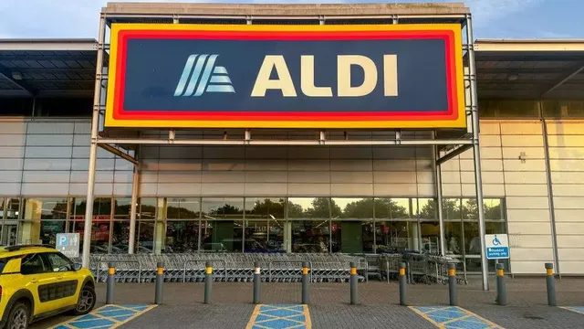 Aldi's new hair styler competes fiercely with Dyson