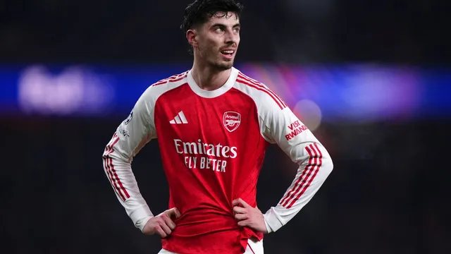 Bukayo Saka injured in warm-up, Arsenal faces title challenge