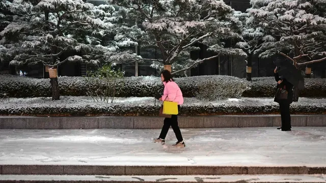South Korea faces extreme cold temperatures as chill sets in