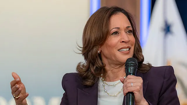 PA Gov. Shapiro Comments on Harris's Fracking Position