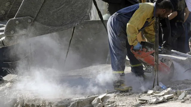 Israeli airstrike kills 23 Syrian workers in Lebanon