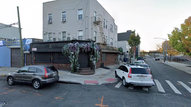 Brooklyn waiter declared braindead after customer shoots over bill dispute
