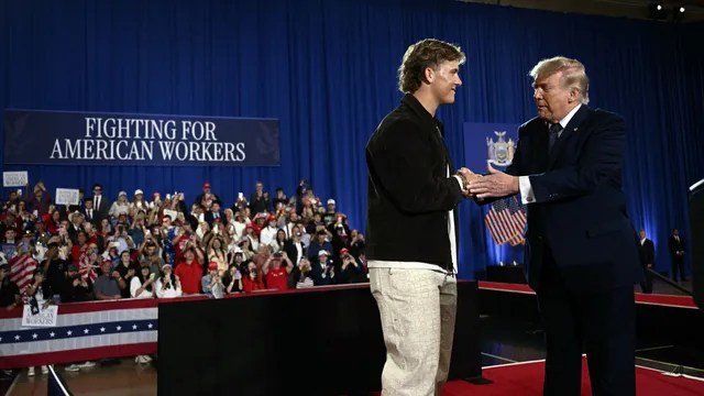 Jaxson Dart faces backlash after introducing Trump at rally