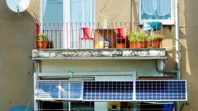 Ed Miliband considers plug-in solar panels for renters after safety review