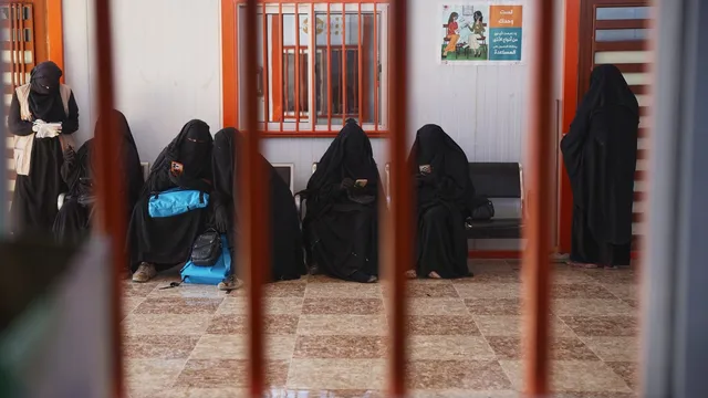 Syrian authorities relocate remaining families from al-Hol camp