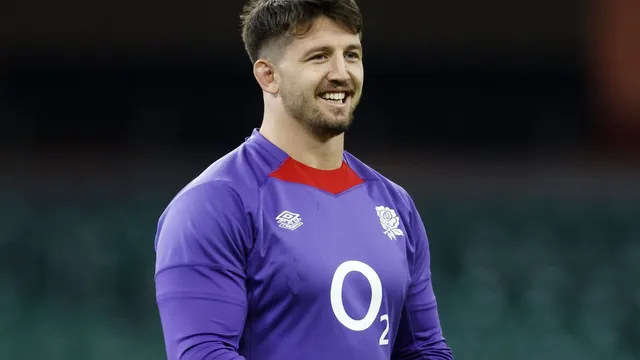 Ben Curry steps up for England after Sale's Premiership heartbreak
