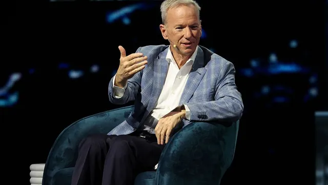 Eric Schmidt invests in Ukraine's real estate amid war
