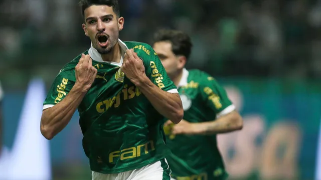 Palmeiras Triumphs Over São Paulo in Thrilling Derby Encounter