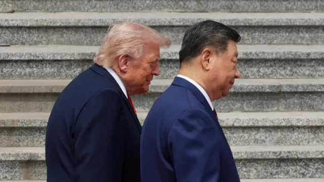 Trump meets Xi in Beijing amid trade tensions