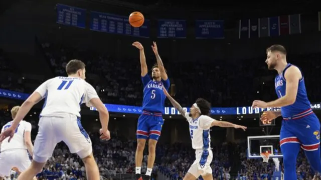 Unranked Creighton shocks No. 1 Kansas as Pop Isaacs dominates