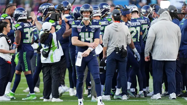 Seahawks take early lead in Super Bowl LX with a field goal